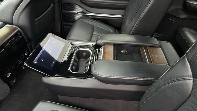 2024 Jeep Grand Wagoneer L Base