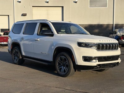 2024 Jeep Wagoneer Base