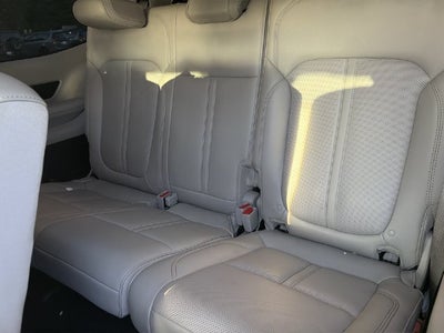 2024 Jeep Wagoneer Premium Group