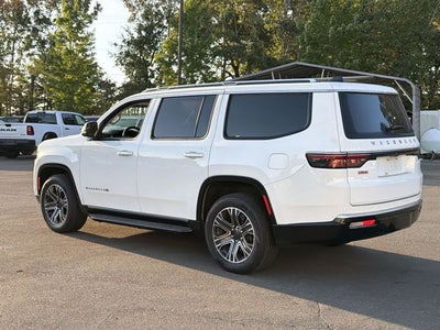 2024 Jeep Wagoneer Base