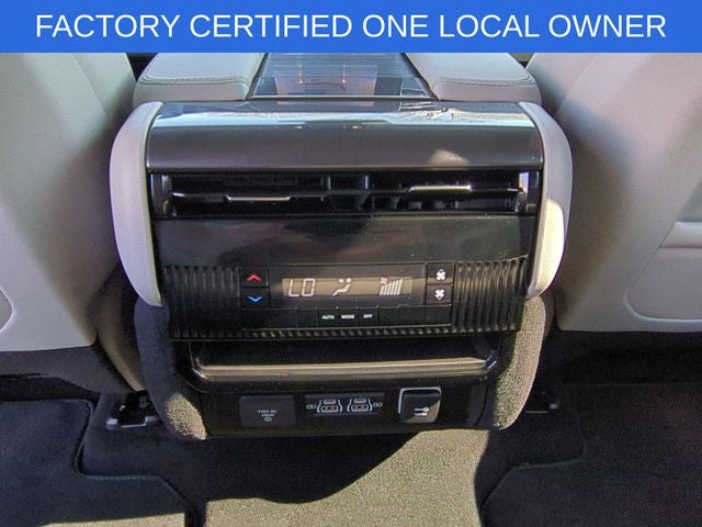 2023 Jeep Wagoneer -