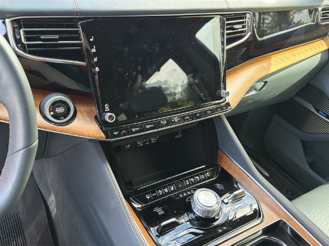 2023 Jeep Grand Wagoneer Series II