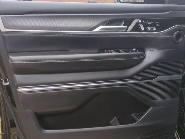 2024 Jeep Grand Wagoneer Series II