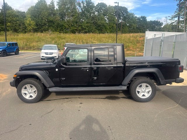 2020 Jeep Gladiator Sport