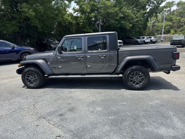 2024 Jeep Gladiator Sport