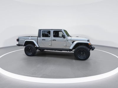 2020 Jeep Gladiator Overland Custom