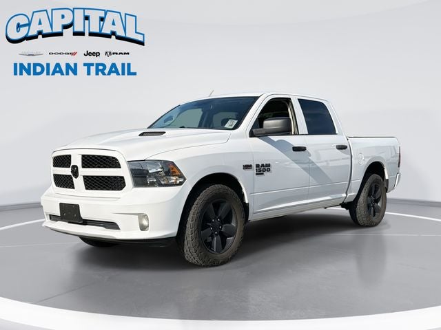 2019 RAM 1500 Classic Express Blackout