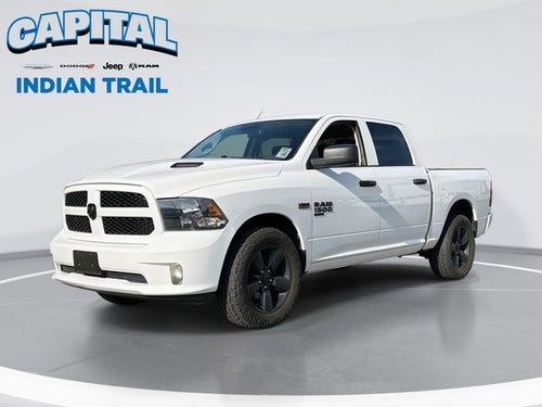 2019 RAM 1500 Classic Express Blackout