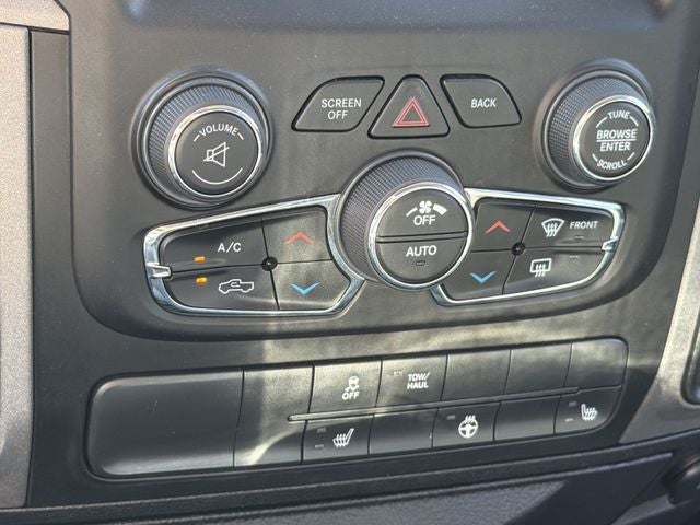 2019 RAM 1500 Classic Express Blackout