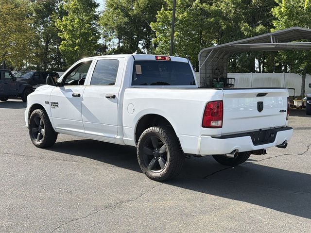 2019 RAM 1500 Classic Express Blackout
