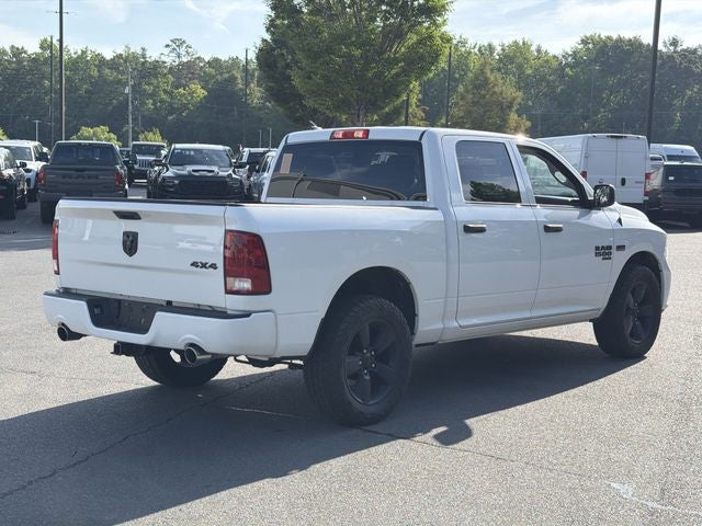 2019 RAM 1500 Classic Express Blackout