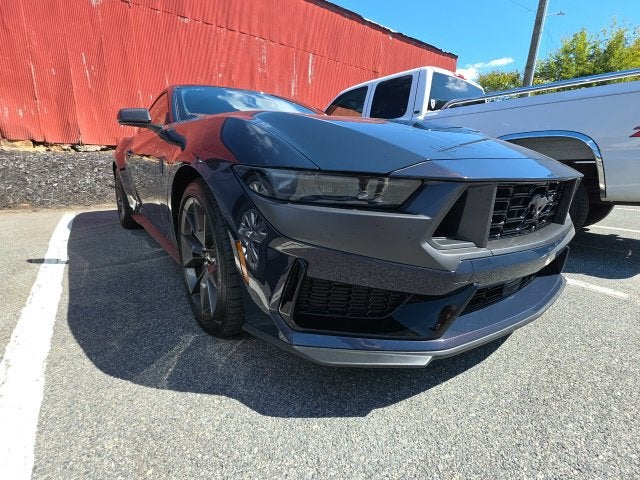 2025 Ford Mustang Dark Horse