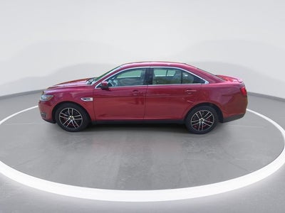 2018 Ford Taurus SEL