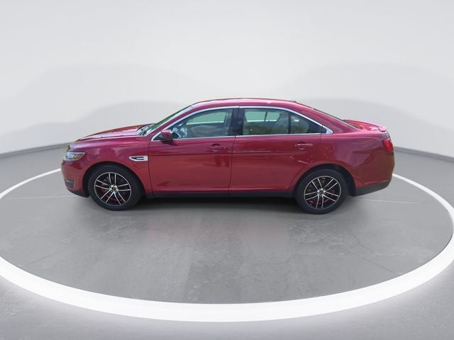 2018 Ford Taurus SEL