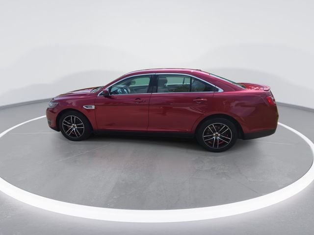 2018 Ford Taurus SEL
