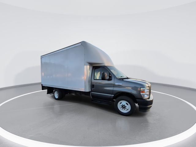 2023 Ford E-350SD BOX VAN W/ RAMP Cutaway