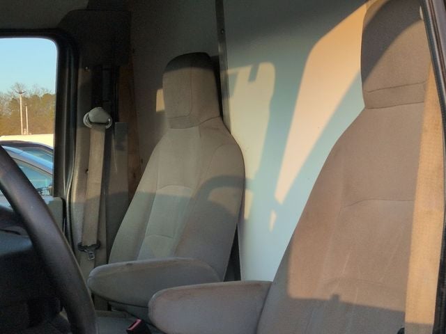 2023 Ford E-350SD BOX VAN W/ RAMP Cutaway