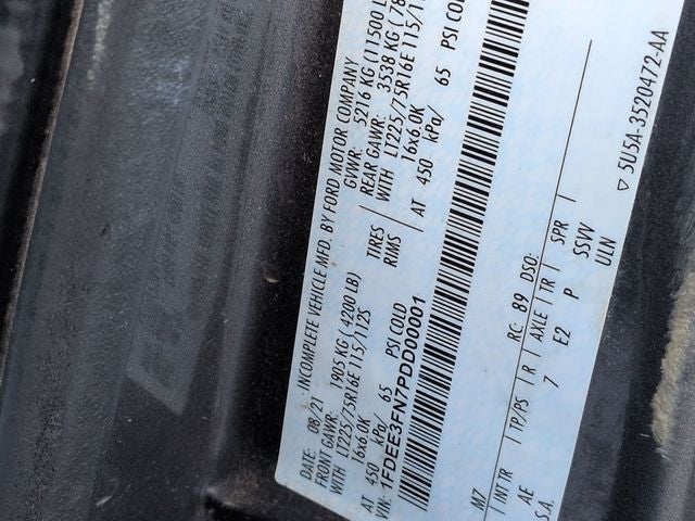 2023 Ford E-350SD BOX VAN W/ RAMP Cutaway