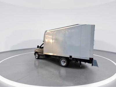 2023 Ford E-350SD BOX VAN W/ RAMP Cutaway