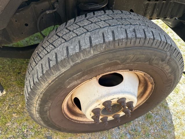 2017 Ford E-350SD XL Cutaway Box Van