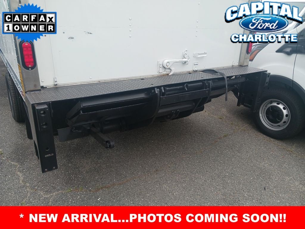 2024 Ford E-450SD Base