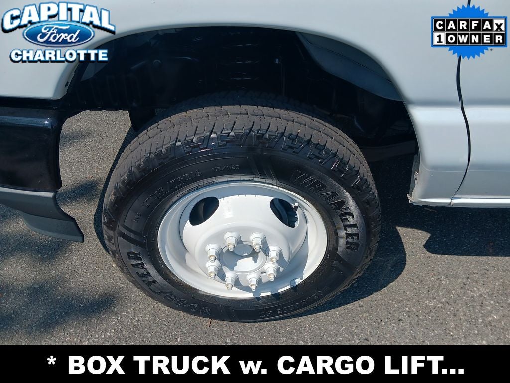 2024 Ford E-450SD Base