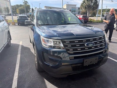 2017 Ford Explorer Base