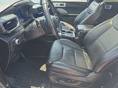 2022 Ford Explorer ST