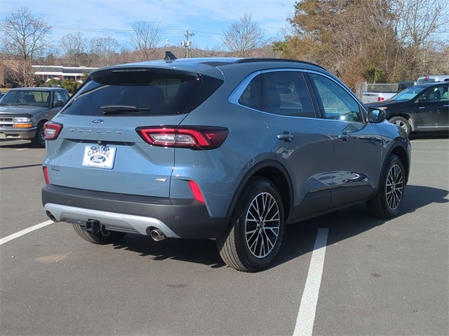 2025 Ford Escape Plug-In Hybrid Base