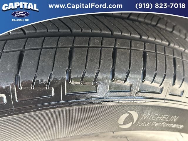 2025 Ford Escape Plug-In Hybrid Base
