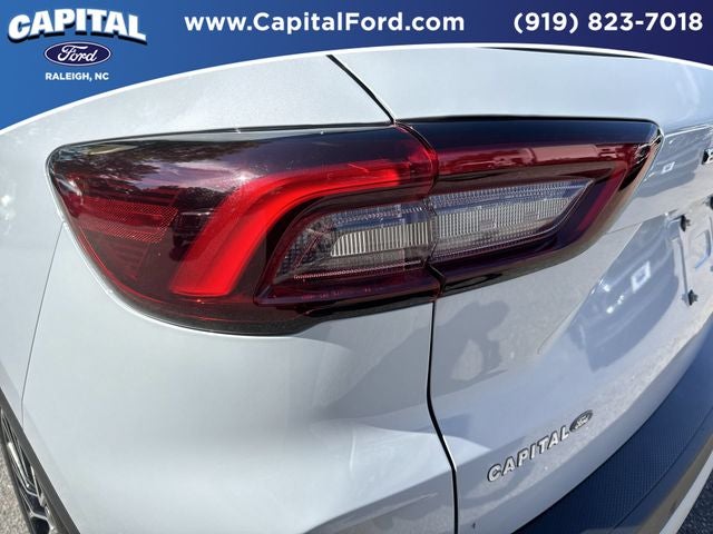 2025 Ford Escape Plug-In Hybrid Base