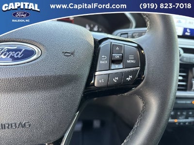 2022 Ford Escape SEL