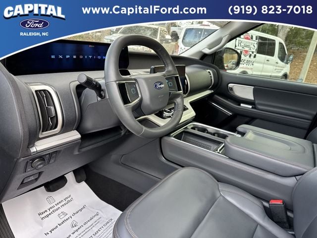 2025 Ford Expedition Max Active