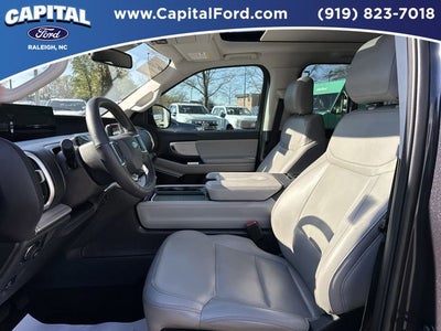 2025 Ford Expedition Max Active