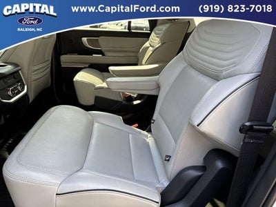 2025 Ford Expedition Max Platinum