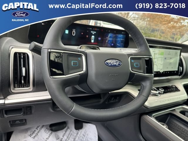 2025 Ford Expedition Active