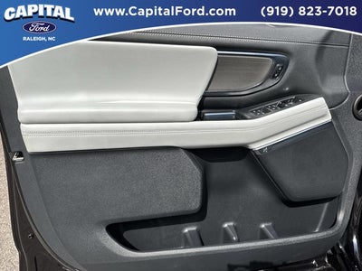 2025 Ford Expedition Platinum