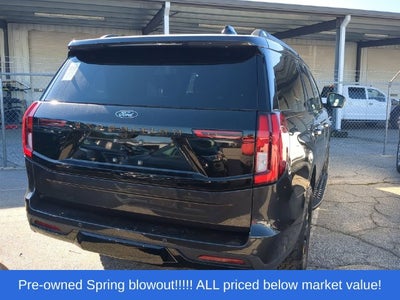 2025 Ford Expedition Tremor