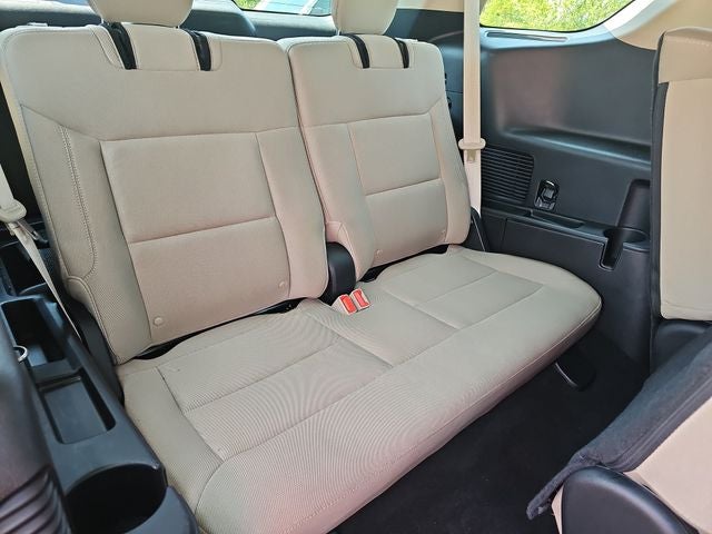 2021 Ford Explorer Base