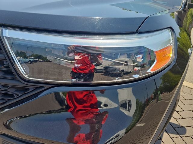2021 Ford Explorer Base