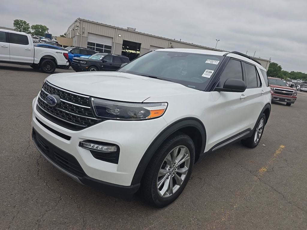 2023 Ford Explorer XLT