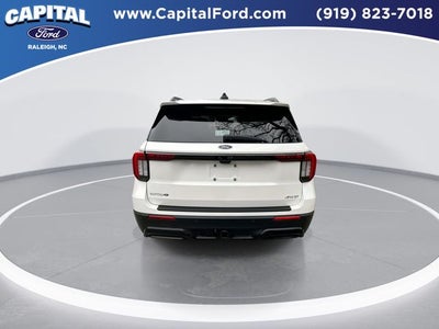 2025 Ford Explorer ST-Line