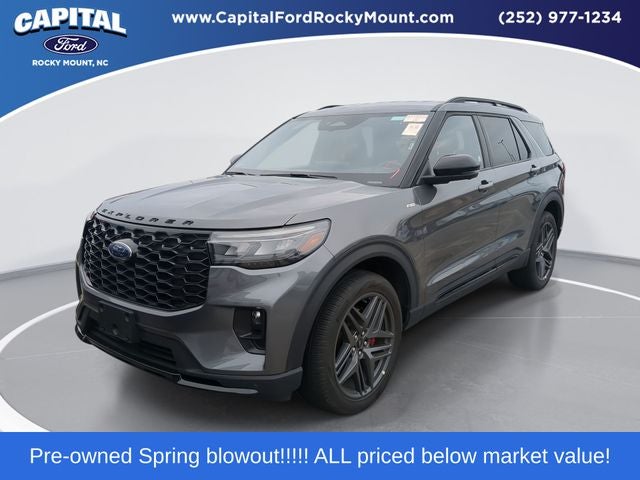 2025 Ford Explorer ST-Line