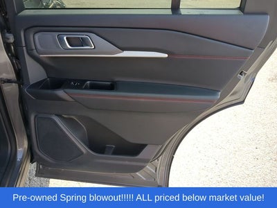 2025 Ford Explorer ST-Line