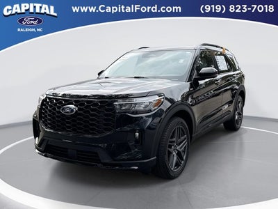 2025 Ford Explorer ST-Line