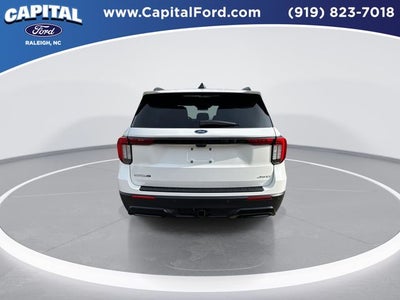 2025 Ford Explorer ST-Line