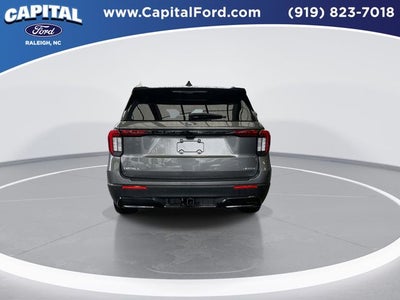 2025 Ford Explorer ST-Line