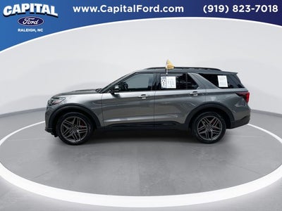 2025 Ford Explorer ST