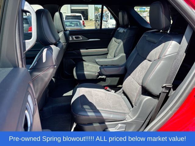 2025 Ford Explorer ST