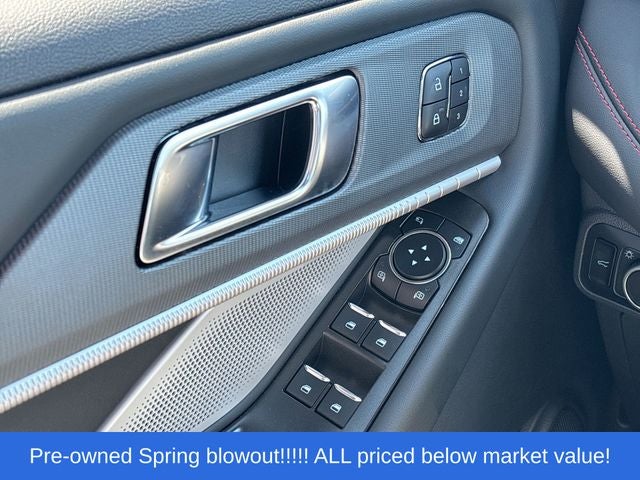 2025 Ford Explorer ST